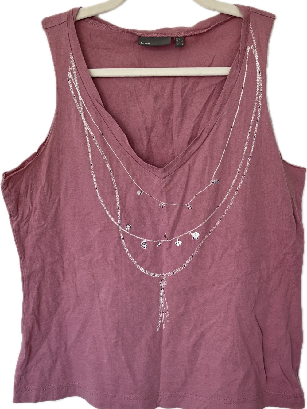 100% Cotton Sleeveless Tank with Necklace Motif